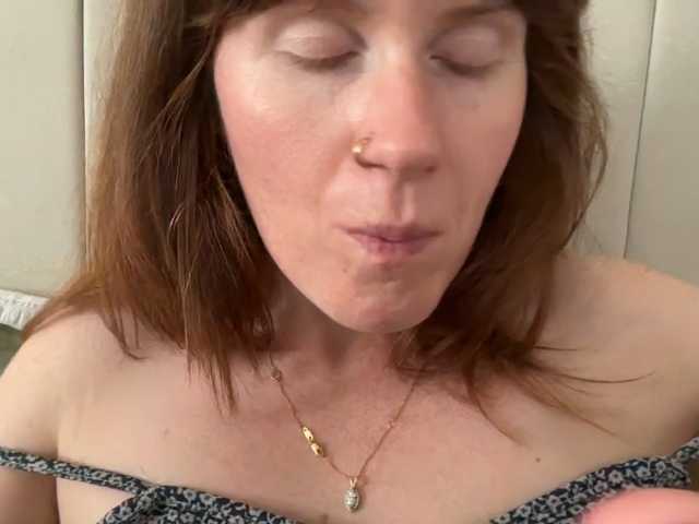 REDHEADROSIE