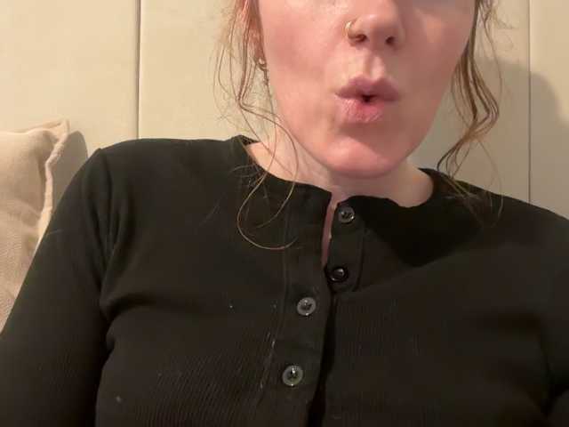 REDHEADROSIE
