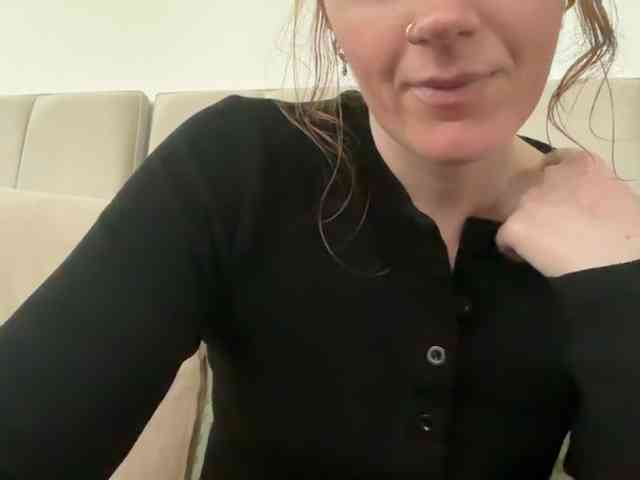 REDHEADROSIE