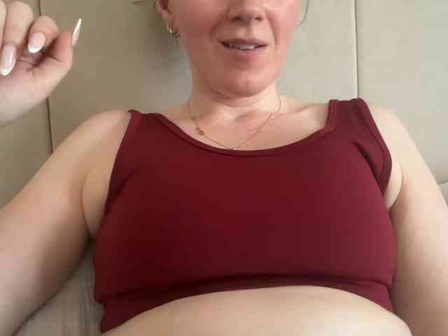 REDHEADROSIE webcam