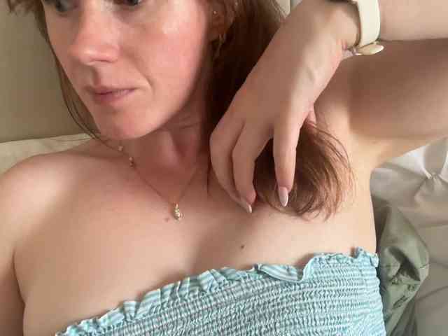 REDHEADROSIE
