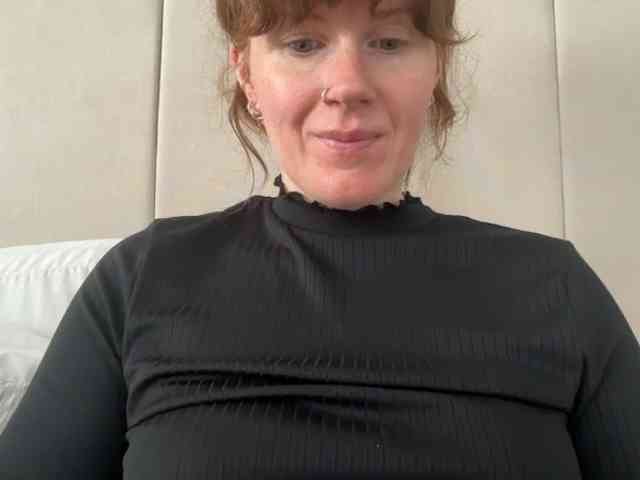 REDHEADROSIE
