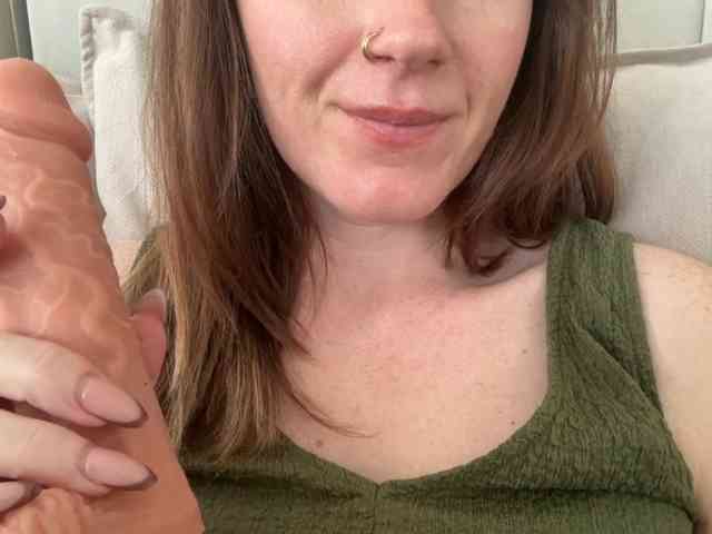REDHEADROSIE webcam
