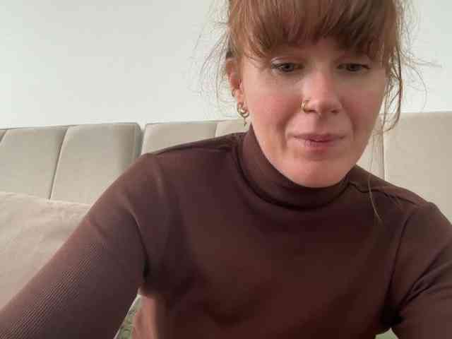 REDHEADROSIE