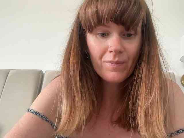 REDHEADROSIE
