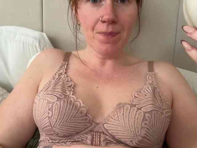REDHEADROSIE