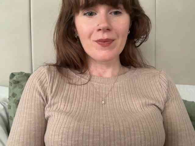 REDHEADROSIE webcam