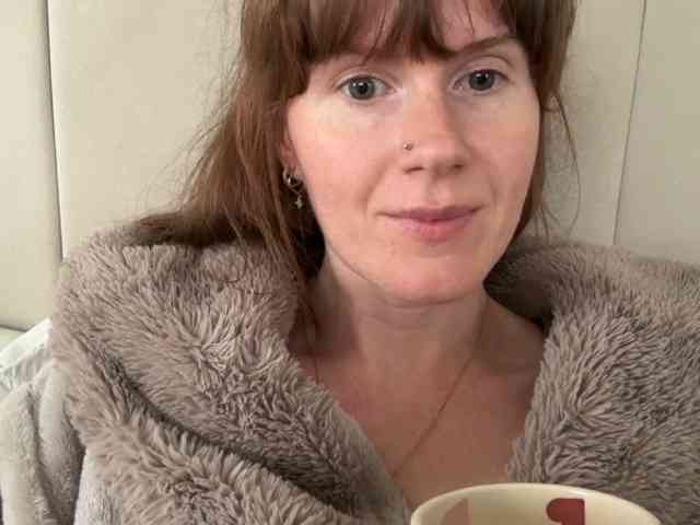 REDHEADROSIE webcam