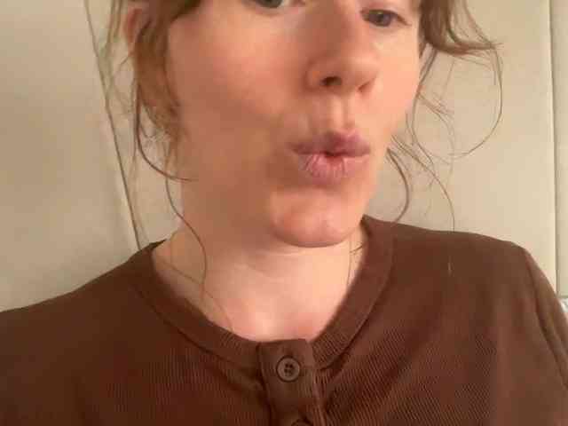 REDHEADROSIE