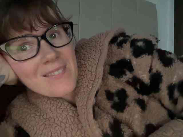 REDHEADROSIE webcam