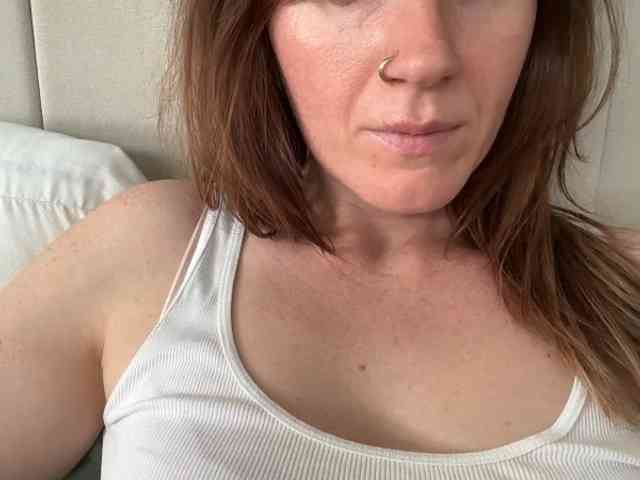 REDHEADROSIE