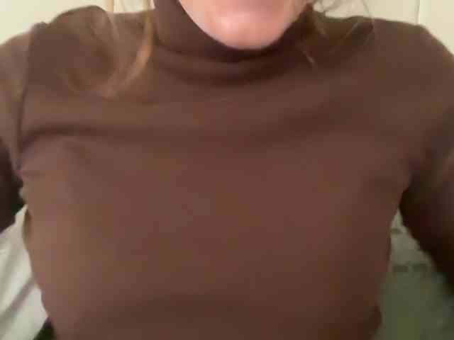 REDHEADROSIE webcam