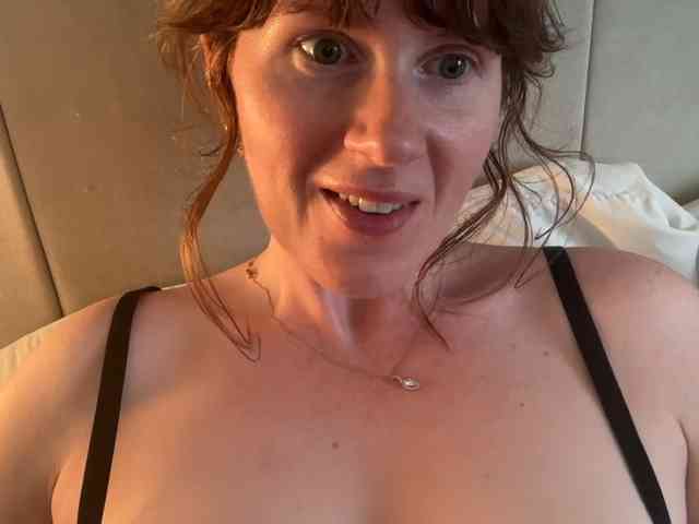 REDHEADROSIE