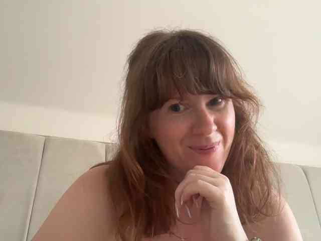REDHEADROSIE