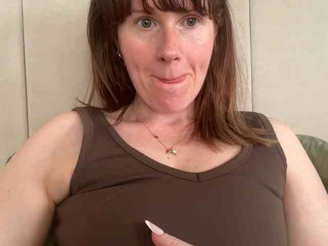 REDHEADROSIE webcam