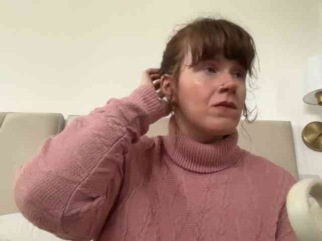 REDHEADROSIE webcam