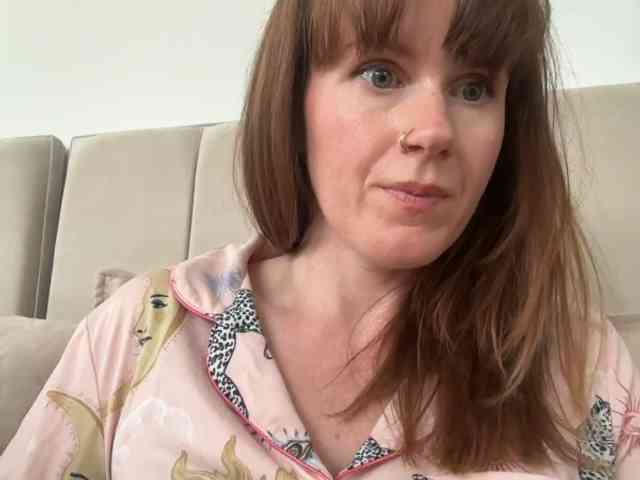REDHEADROSIE REDHEADROSIE