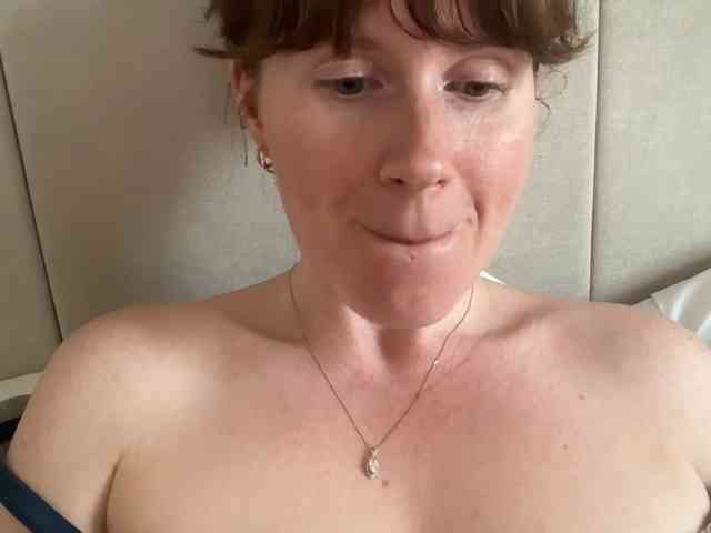 REDHEADROSIE