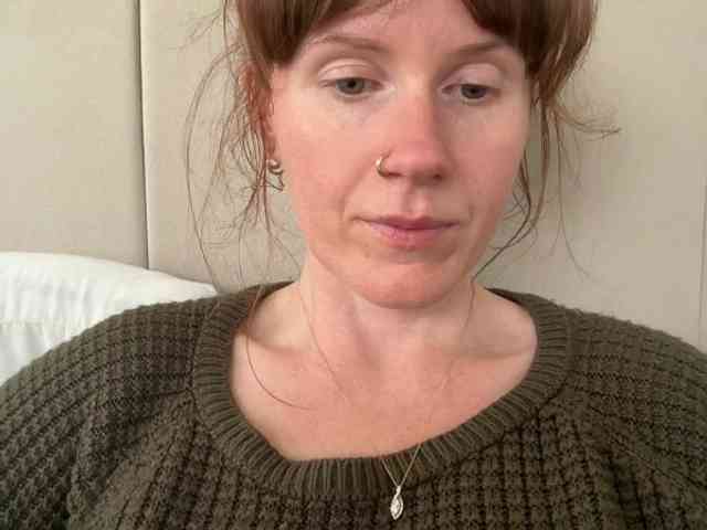 REDHEADROSIE webcam