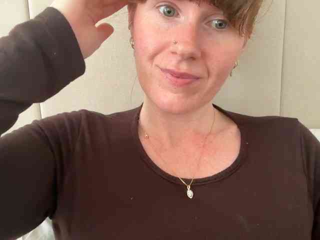 REDHEADROSIE webcam