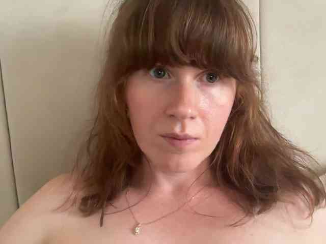 REDHEADROSIE