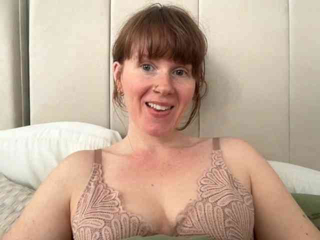 REDHEADROSIE