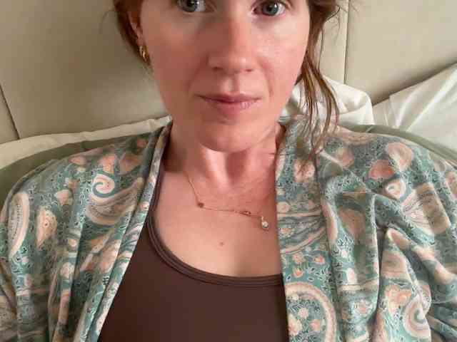 REDHEADROSIE webcam