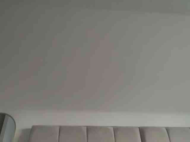 REDHEADROSIE webcam