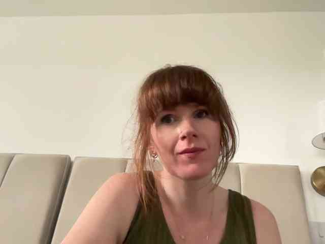 REDHEADROSIE