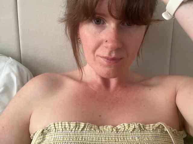 REDHEADROSIE REDHEADROSIE