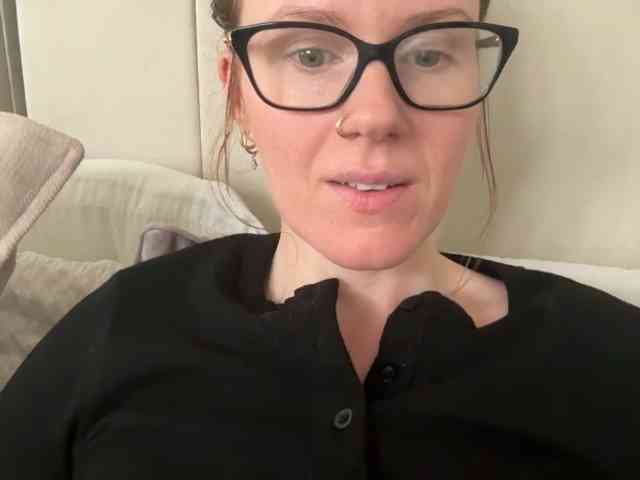 REDHEADROSIE