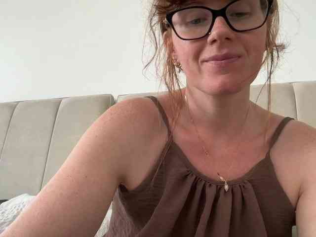 REDHEADROSIE REDHEADROSIE