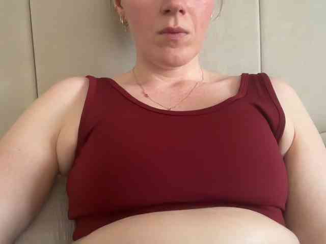 REDHEADROSIE webcam
