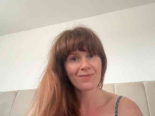 REDHEADROSIE