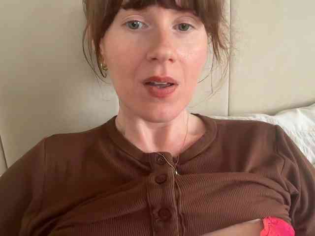 REDHEADROSIE webcam