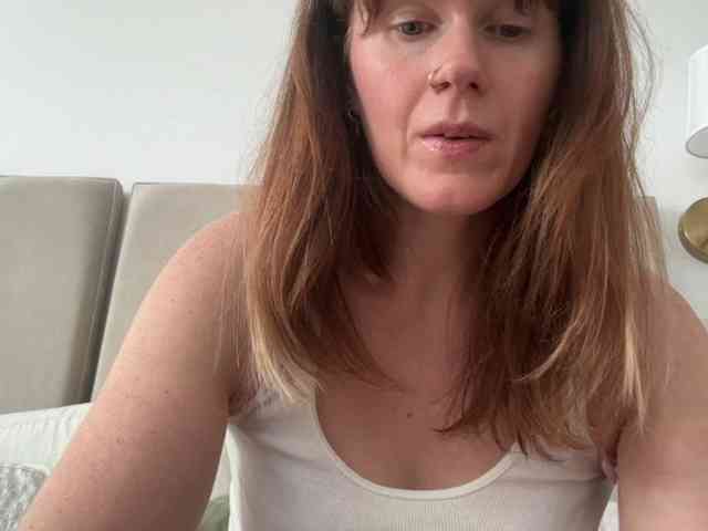 REDHEADROSIE