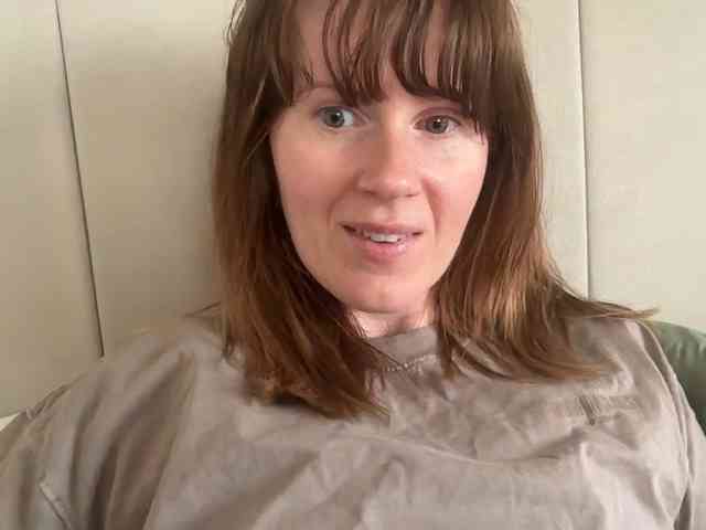 REDHEADROSIE webcam