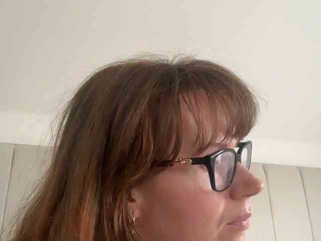 REDHEADROSIE webcam