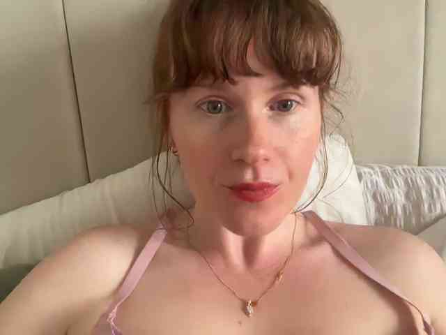 REDHEADROSIE