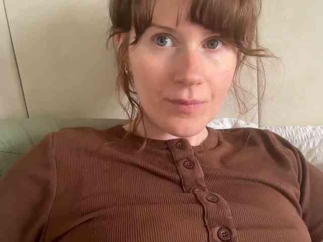 REDHEADROSIE webcam