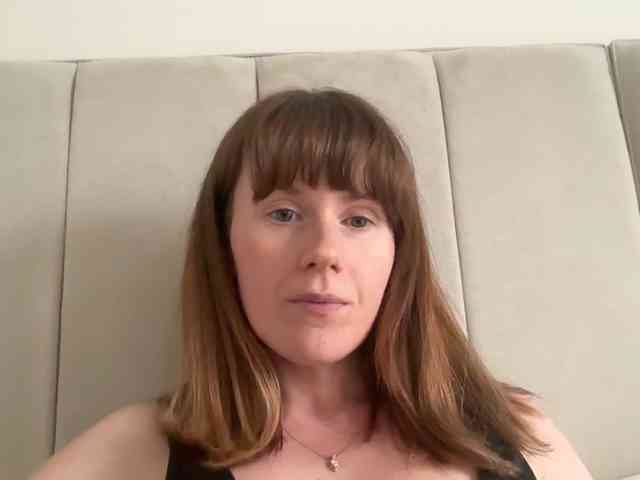 REDHEADROSIE webcam