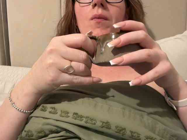 REDHEADROSIE webcam
