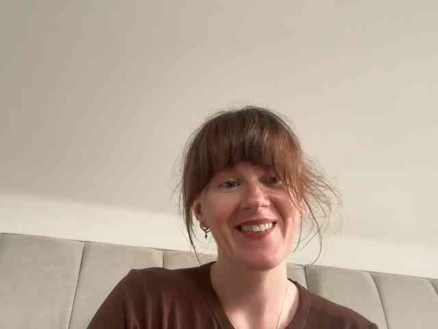 REDHEADROSIE webcam