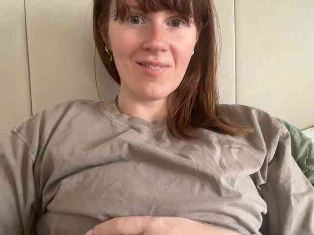 REDHEADROSIE webcam