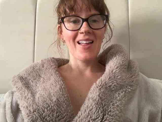 REDHEADROSIE