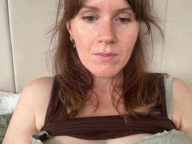 REDHEADROSIE