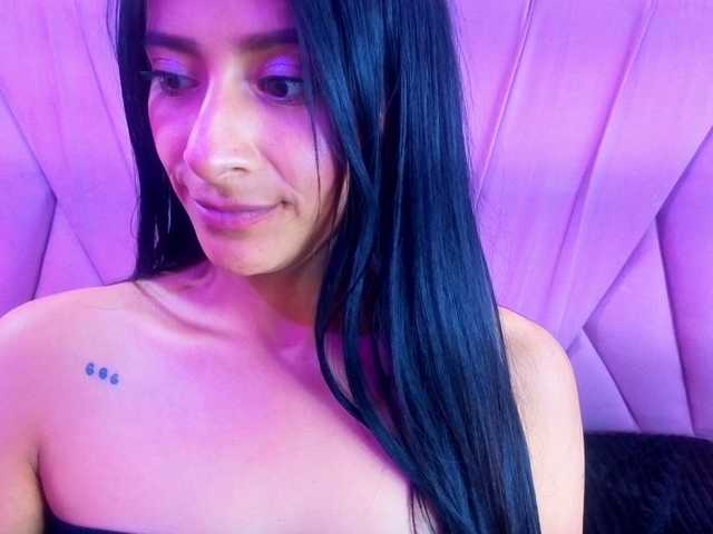 SharlotRodriguez live cam on BongaCams