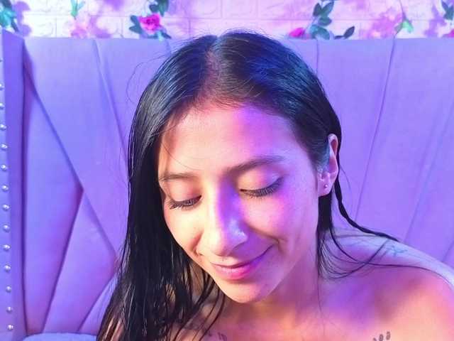 SharlotRodriguez live cam on BongaCams