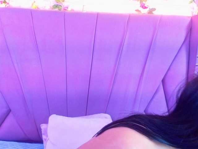 SharlotRodriguez live cam on BongaCams