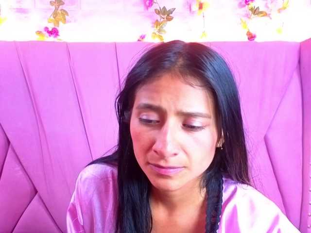 SharlotRodriguez live cam